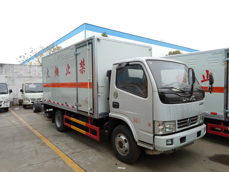 多利卡4.1米(藍牌)氣體廂式車