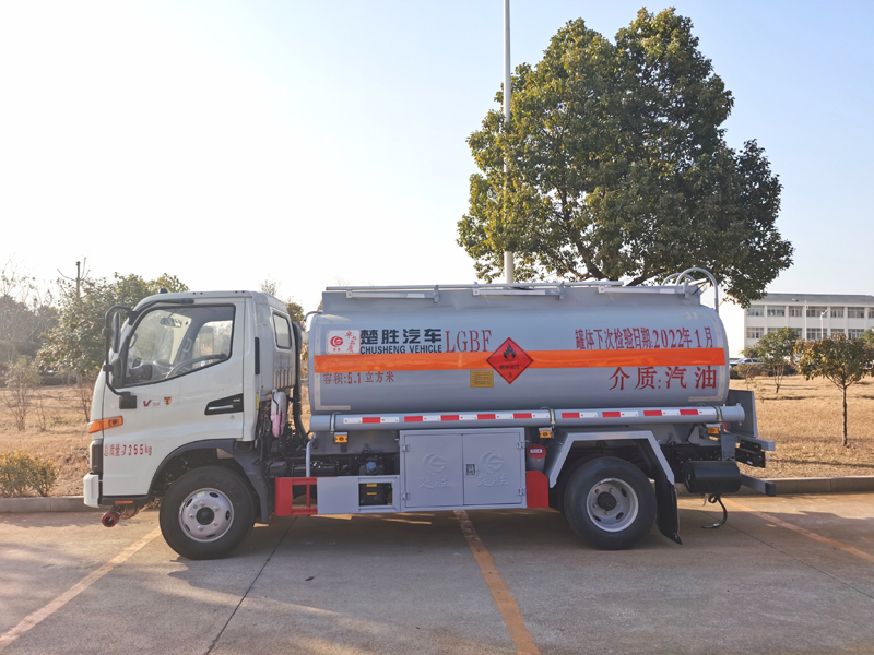 江淮5噸汽油介質(zhì)油罐車(chē)